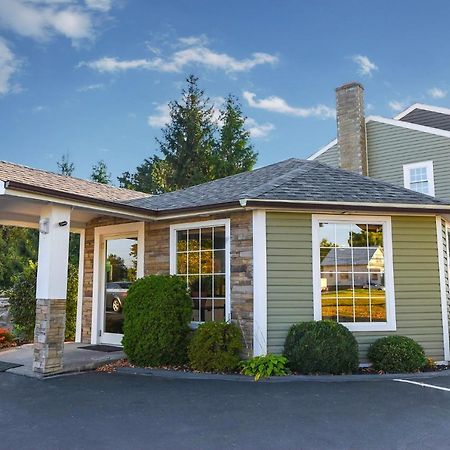 Capital Inn And Suites Rensselaer ภายนอก รูปภาพ